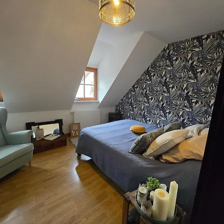 Duplex Centre *